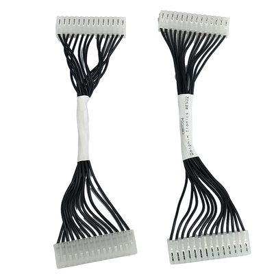 Molex 09-50-1061のメス コネクタ3.96mmピッチが付いているポリ塩化ビニールの注文の配線用ハーネス