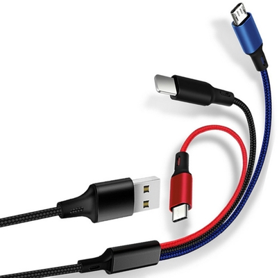3 1 2.4A USBの充満に付きタイプC多左舷機能OEM ODMをデータ ケーブル