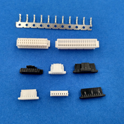 1.0mmピッチPA66素材JSTSHコネクタのコンネクタへのワイヤー